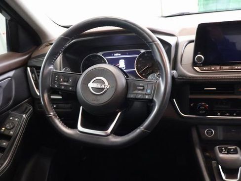 Certified 2023 Nissan Rogue SV w/ SV Premium B Package AWD/4WD image 14