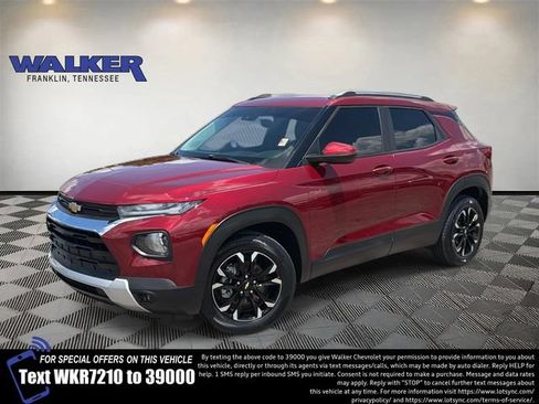 Used 2022 Chevrolet TrailBlazer LT w/ Confidence II Package FWD image 1
