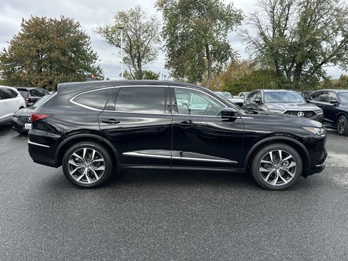 Certified 2024 Acura MDX SH-AWD w/ Technology Package image 2