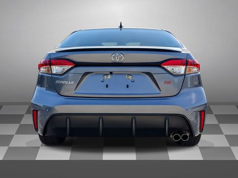 Used 2025 Toyota Corolla SE w/ Convenience Package FWD image 5