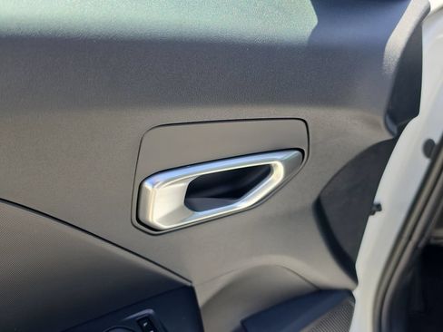 New 2026 Kia K4 FWD image 19