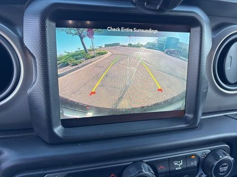 Used 2021 Jeep Wrangler Unlimited Sport w/ Sun And Sound Package image 12