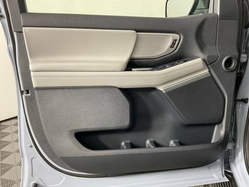 New 2027 Ford Expedition Active RWD image 12