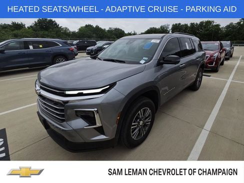 Used 2024 Chevrolet Traverse LT FWD image 1