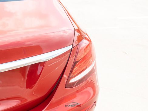 Used 2019 Mercedes-Benz E 300 image 47