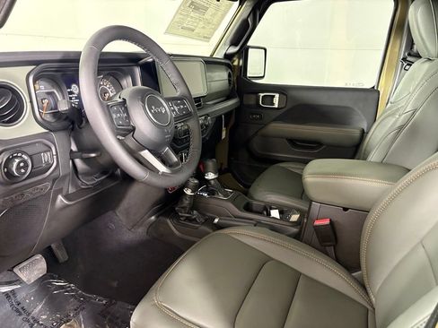 New 2026 Jeep Gladiator Mojave AWD/4WD image 21