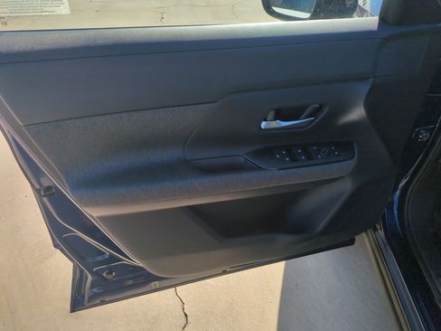 New 2026 Nissan Kicks SV image 13