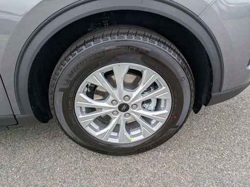 New 2026 Ford Escape Active image 11