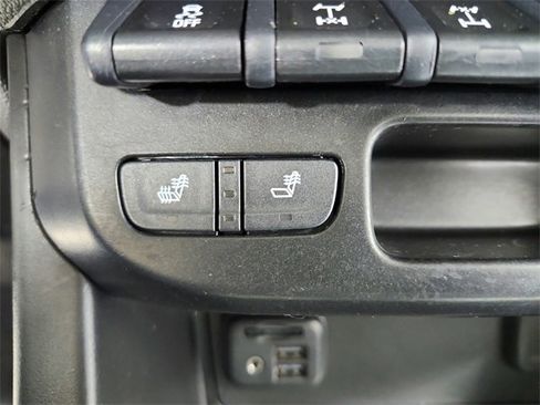 Used 2022 Chevrolet Colorado ZR2 image 35