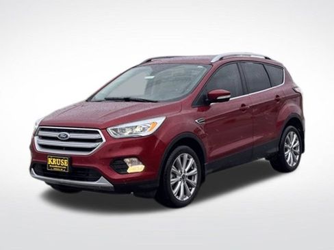 Used 2018 Ford Escape Titanium AWD/4WD image 36