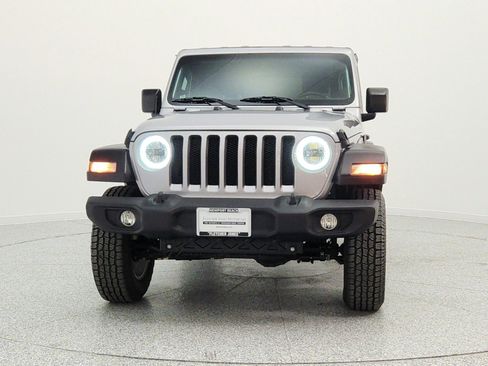 Used 2019 Jeep Wrangler Sport AWD/4WD image 2