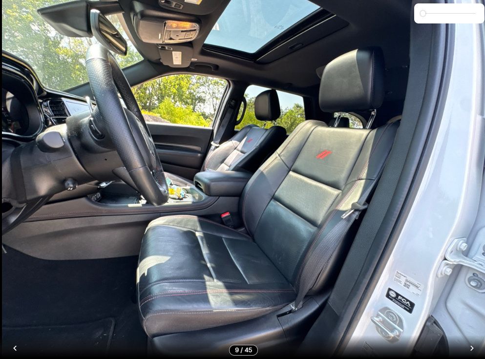 Used 2023 Dodge Durango R/T RWD image 3