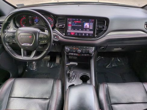 Used 2024 Dodge Durango GT RWD image 15