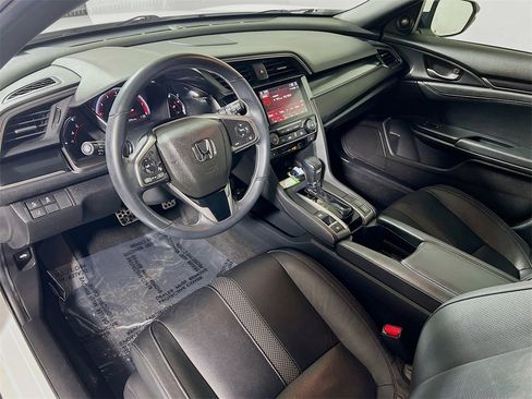 Used 2021 Honda Civic Sport Touring image 10