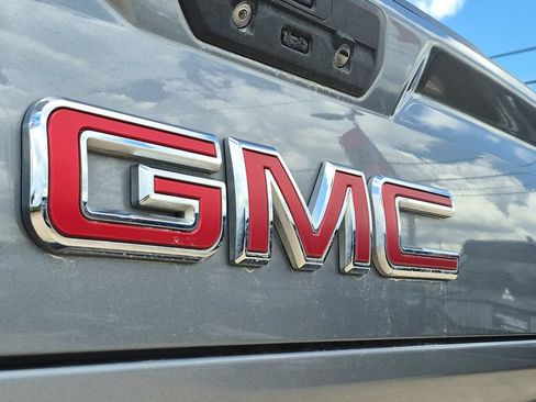 Used 2021 GMC Sierra 1500 SLT AWD/4WD image 31