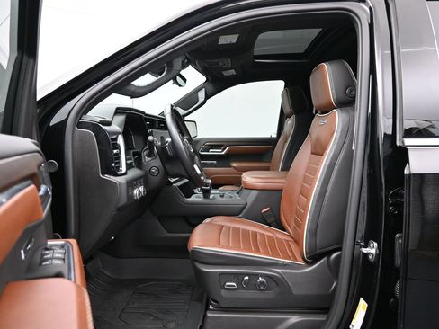 Used 2024 GMC Sierra 1500 Denali Ultimate AWD/4WD image 9