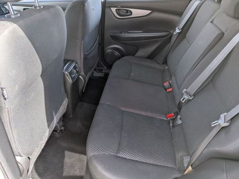 Used 2018 Nissan Rogue Sport S AWD/4WD image 32