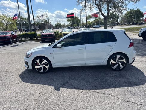 Used 2019 Volkswagen GTI SE w/ SE Experience Package image 10