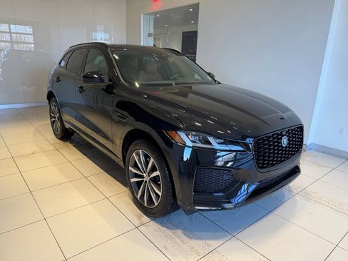 New 2026 Jaguar F-PACE R-Dynamic S AWD/4WD image 2