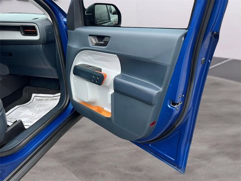 Used 2023 Ford Maverick XLT image 19