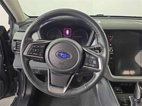 Certified 2025 Subaru Outback Premium image 10