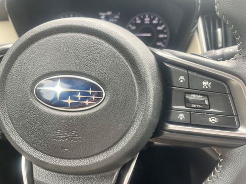 Certified 2025 Subaru Outback Premium AWD/4WD image 41