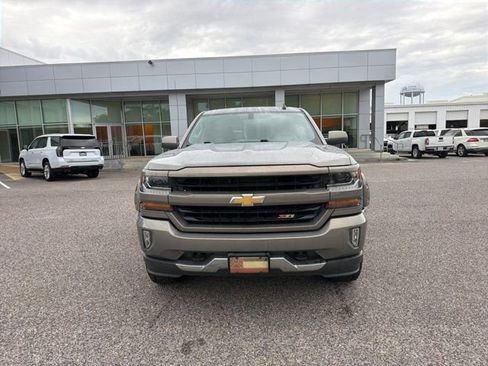 Used 2017 Chevrolet Silverado 1500 LT w/ All Star Edition AWD/4WD image 2