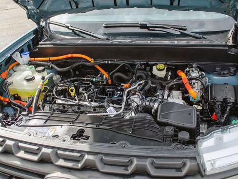 Used 2023 Ford Maverick XL image 9