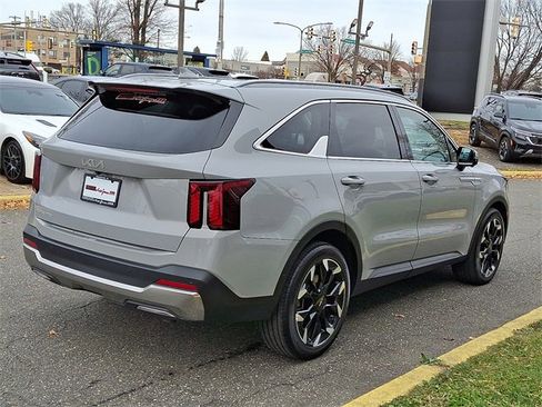 Certified 2025 Kia Sorento SX image 6