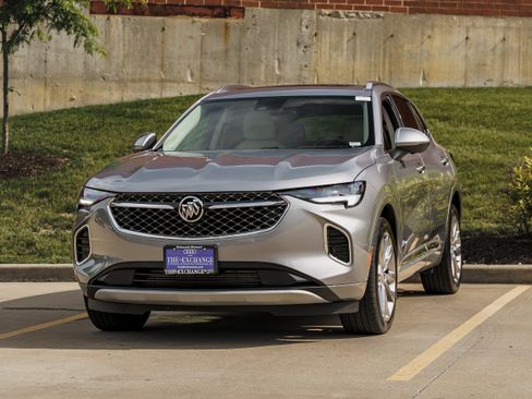 Used 2023 Buick Envision Avenir AWD/4WD image 7
