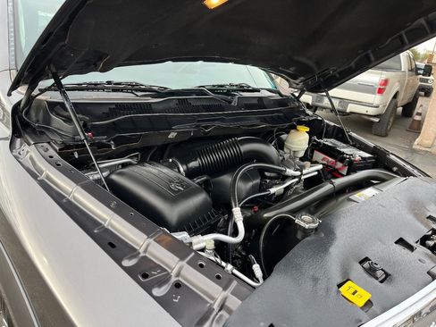 Used 2017 RAM 1500 Laramie image 39