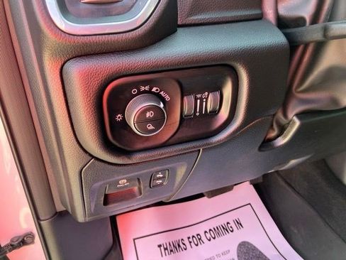 Used 2025 RAM 1500 Laramie w/ Sport Appearance Package AWD/4WD image 14
