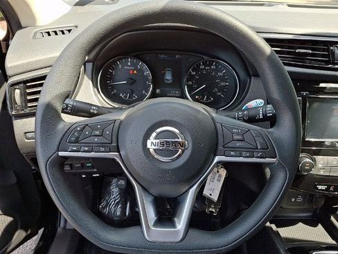 Certified 2022 Nissan Rogue Sport S AWD/4WD image 19