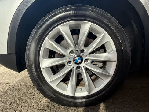 Used 2017 BMW X3 sDrive28i image 9