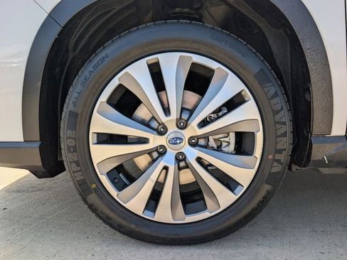 Used 2019 Subaru Ascent Limited AWD/4WD image 13