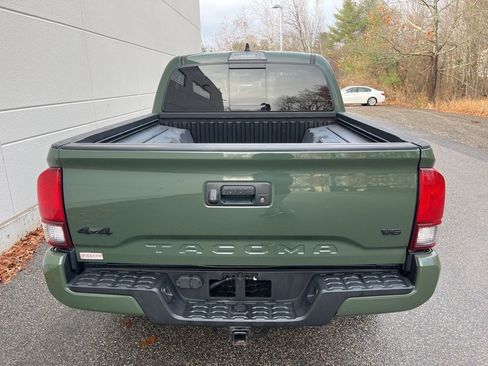 Used 2021 Toyota Tacoma SR5 image 7