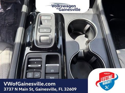 Used 2023 Honda Pilot LX image 30