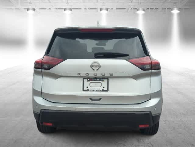 Used 2025 Nissan Rogue SV FWD image 7