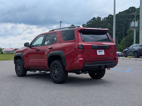 New 2026 Toyota 4Runner SR5 AWD/4WD image 3