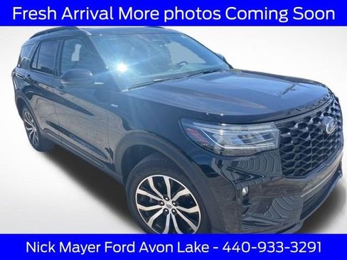 Used 2025 Ford Explorer ST-Line AWD/4WD image 9