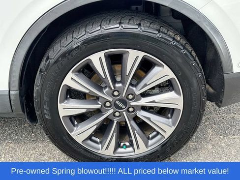 Used 2020 Lincoln Corsair Reserve w/ Equipment Group 201A FWD image 14