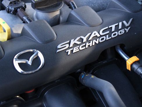 Used 2017 MAZDA MX-5 Miata RF Club image 23