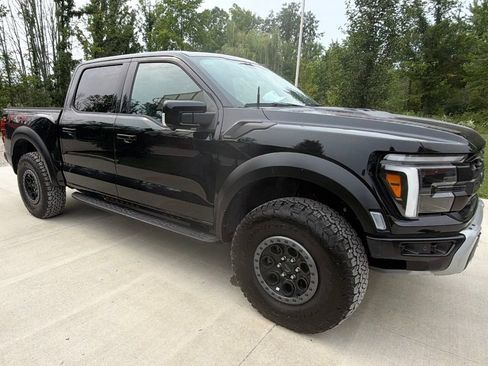 Used 2024 Ford F150 Raptor AWD/4WD image 2