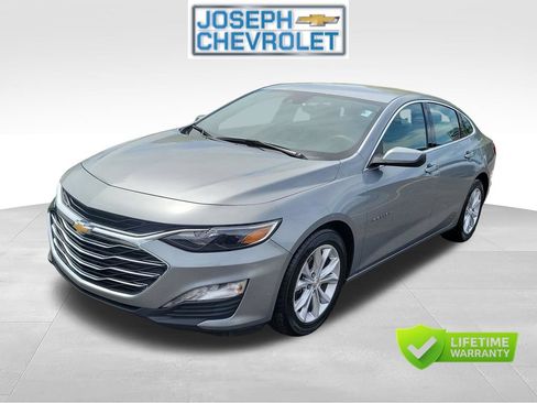 Used 2023 Chevrolet Malibu LT FWD image 2