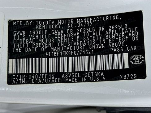 Used 2017 Toyota Camry SE w/ Moonroof Package image 38