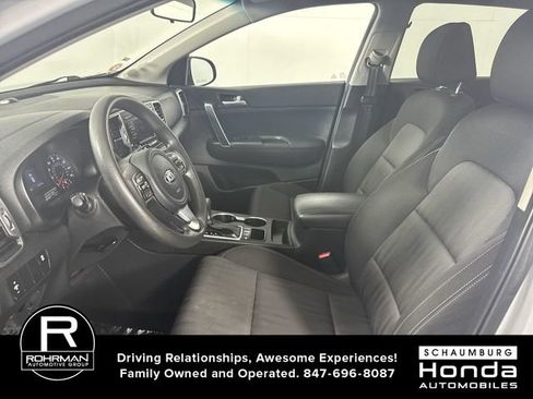 Used 2019 Kia Sportage LX AWD/4WD image 4
