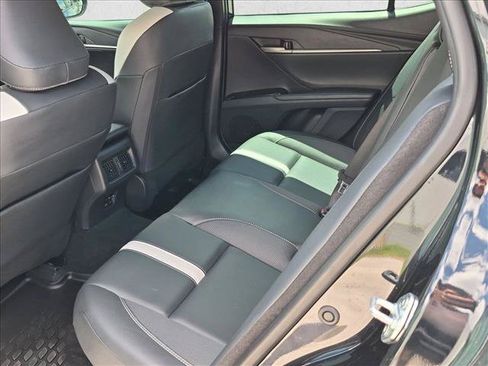 Used 2026 Toyota Camry SE FWD image 18