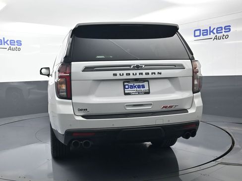 Used 2022 Chevrolet Suburban RST w/ Sport Performance Package AWD/4WD image 7