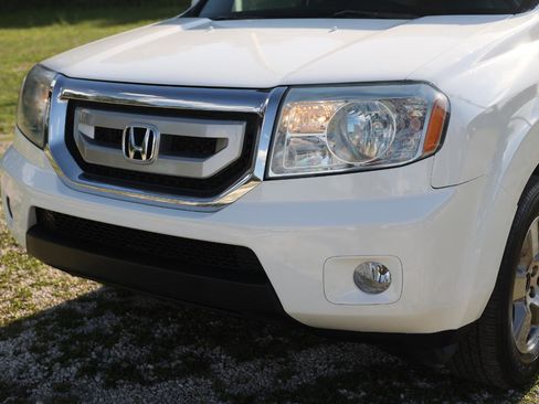 Used 2011 Honda Pilot EX image 24