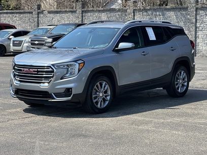 Used 2024 GMC Terrain SLT w/ LPO, Floor Liner Package